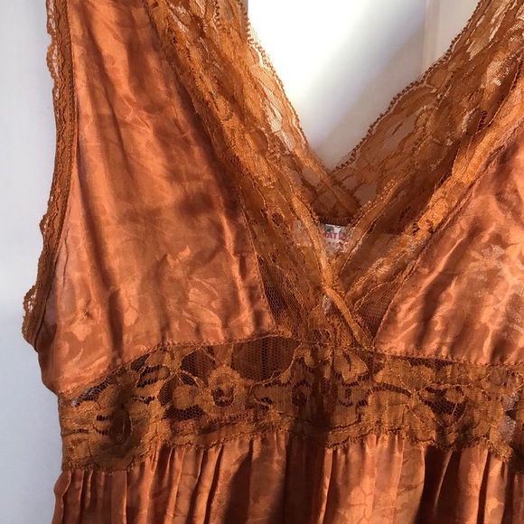 Free People • Intimately Deep V Lace Trapeze Cami - Picture 3 of 8